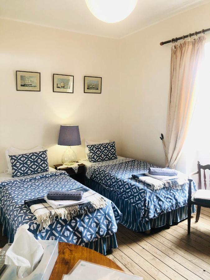 Bed and Breakfast Le Vieux Manoir Carolles Exterior foto