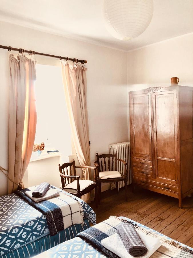 Bed and Breakfast Le Vieux Manoir Carolles Exterior foto